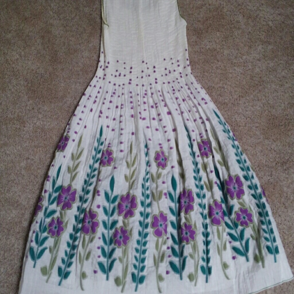 Cool, very cute sundress